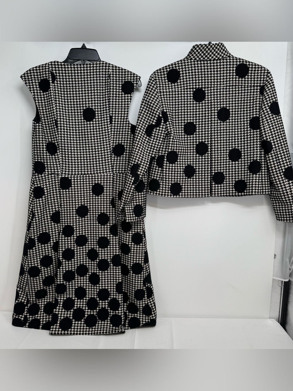 Akris Punto Sz 6 Blazer & Sz 8 Dress Black & White Dotes Houndstooth Wool Blend - Picture 2 of 16